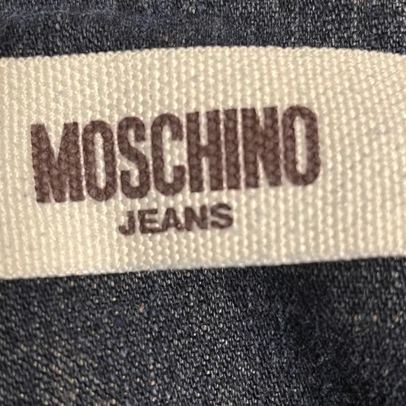 #CCC——MOSCHINO DENIM SKIRT SIZE 8 - Picture 3 of 8
